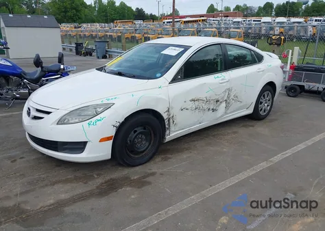 2010 Mazda Mazda6 I Sport z USA, uszkodzony, nr VIN 1YVHZ8BH8A5M04088